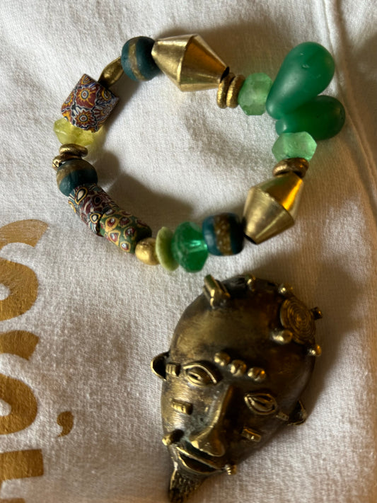BRACELET 8